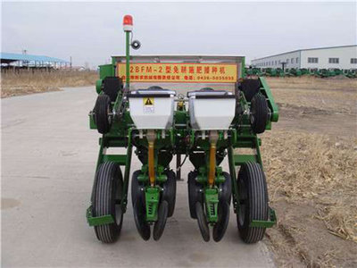 白城新農(nóng)2BFM-2免耕施肥播種機(jī) 一體化作業(yè)引領(lǐng)高效農(nóng)業(yè)新篇章