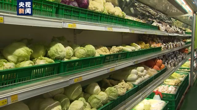 追夢(mèng)赤子心丨年交易額達(dá)100億元 帶動(dòng)3萬(wàn)多人就業(yè)&hellip;留學(xué)回國(guó)的他這樣穩(wěn)住百姓&ldquo;菜籃子&rdquo;&rarr;